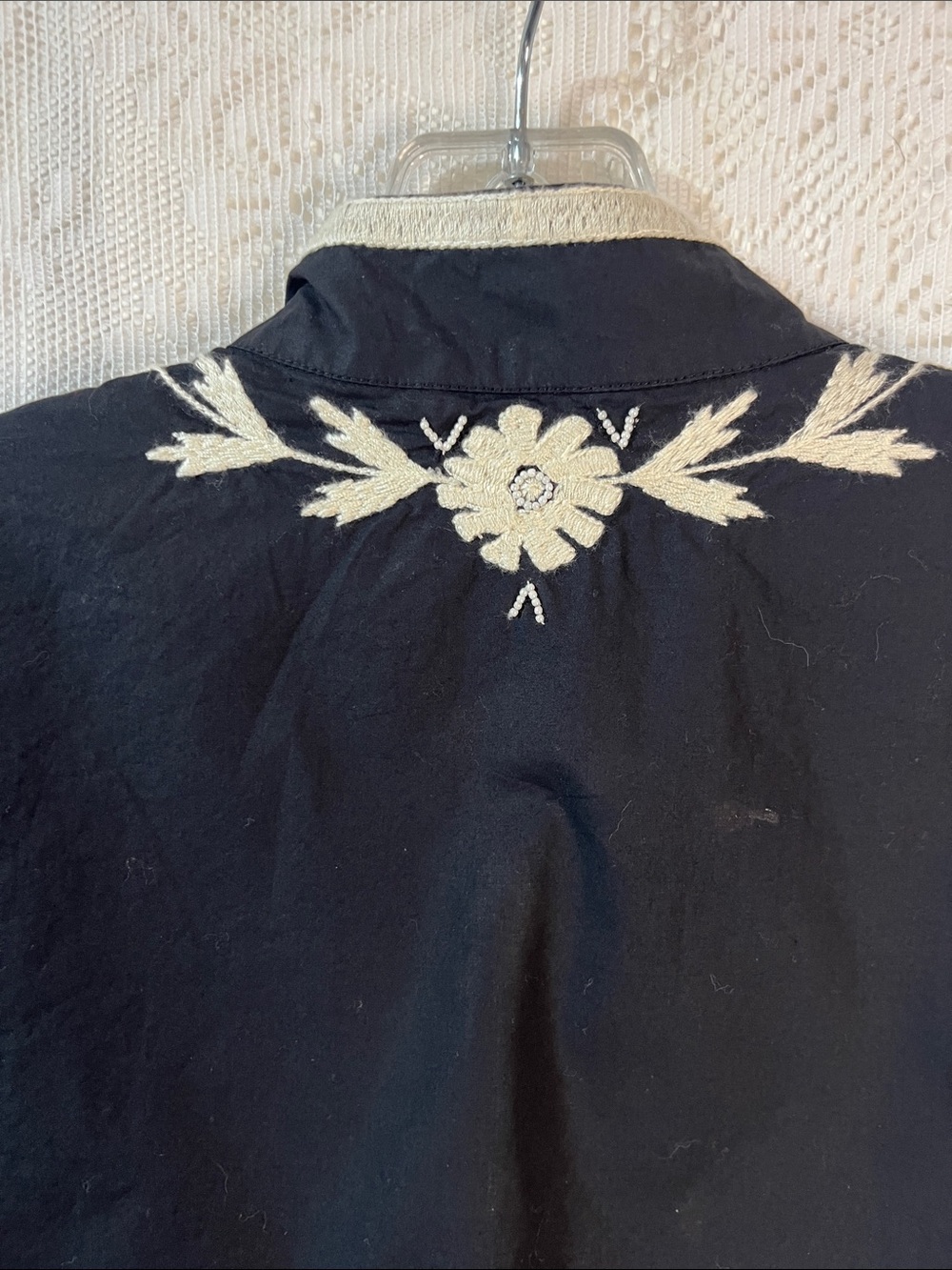 Tory Burch Black Embroidered Tunic Top with White Floral Motif 2 - Picture 4 of 5